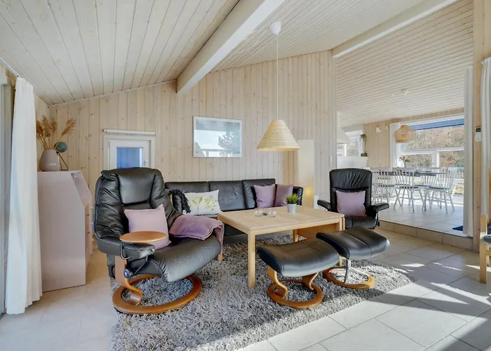 Dorti - 3km From The Sea By Interhome *