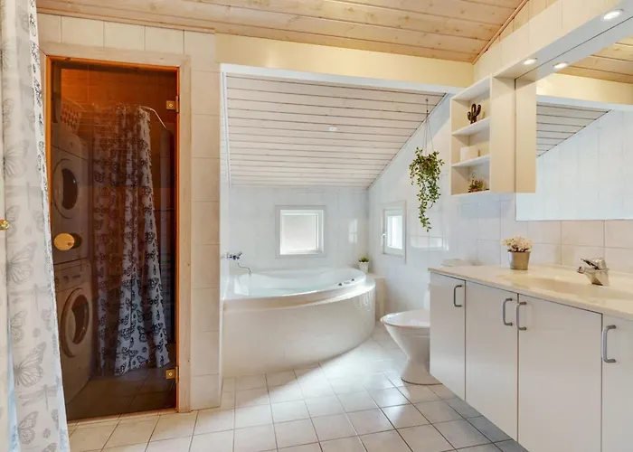 Dorti - 3km From The Sea By Interhome